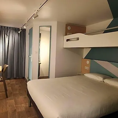 Ibis Budget Saint Germain Hotel 2*