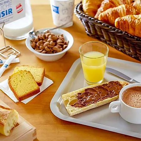 Ibis Budget Saint Germain Hotel