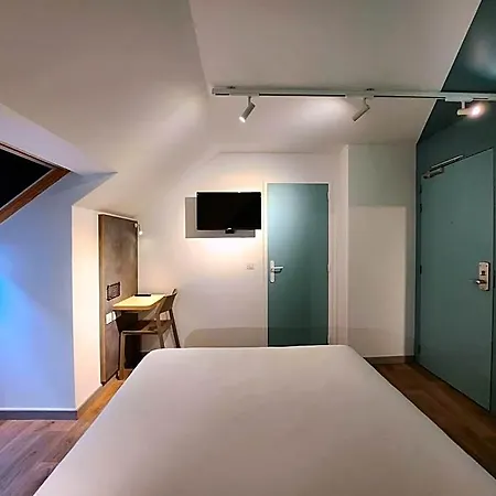 Hotel Ibis Budget Saint Germain 2*