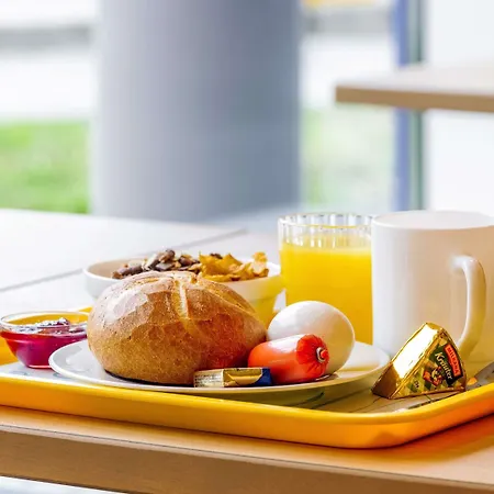 Ibis Budget Saint Germain Hotel