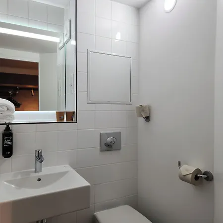 Ibis Budget Saint Germain Hotel 2*