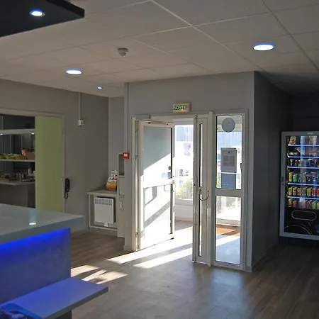 Ibis Budget Saint Germain Hotel